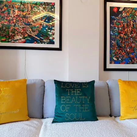 Centar With Parking *