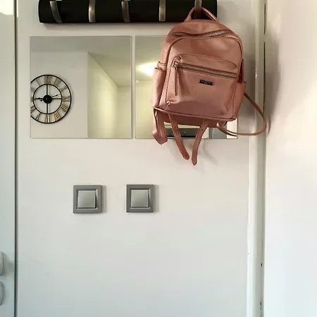 Centar With Parking 公寓