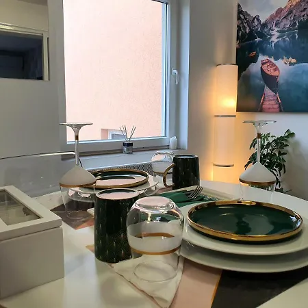 Centar With Parking 讷贡汀