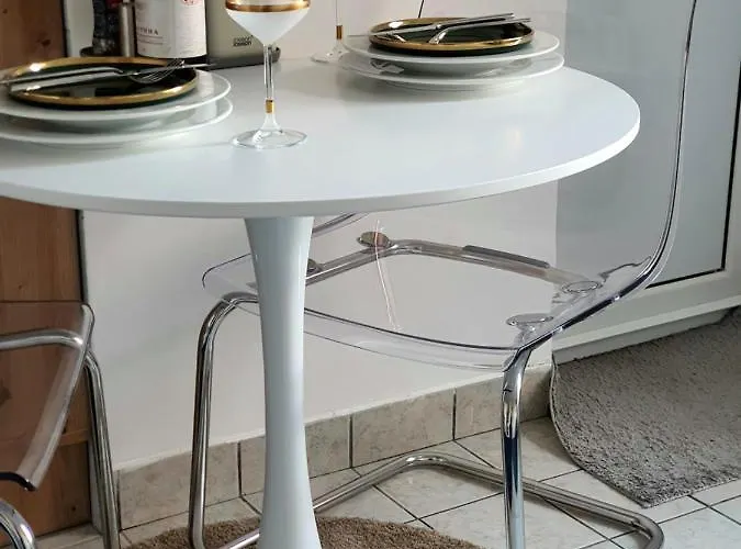 דירה Centar With Parking נגוטין