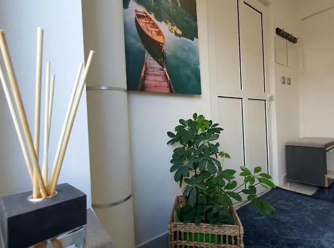 Centar With Parking * נגוטין