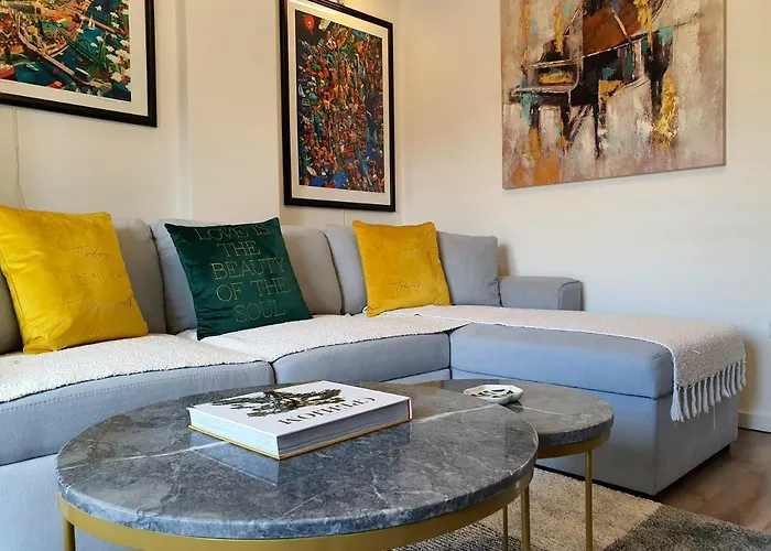 Centar With Parking *